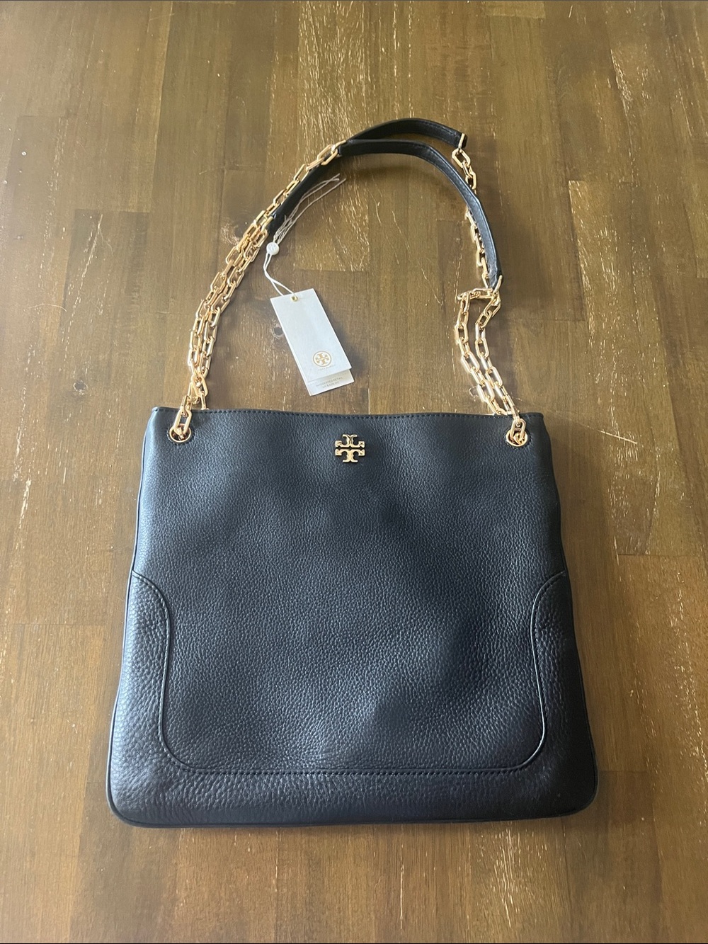 Tory Burch Black Leather Shoulder Bag with Gold Chain Straps marsden